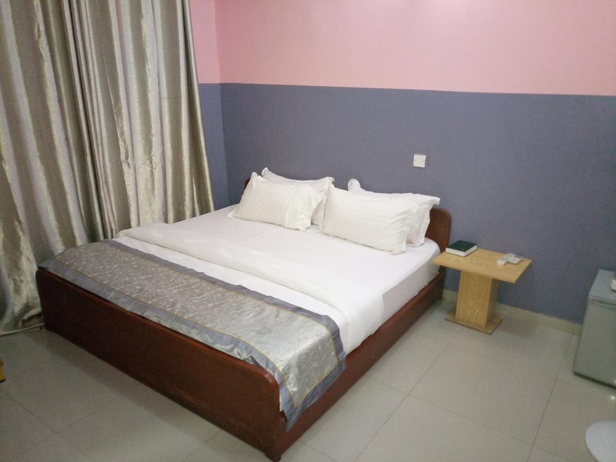 Glorious Hotel & Suites Ikotun Exteriér fotografie